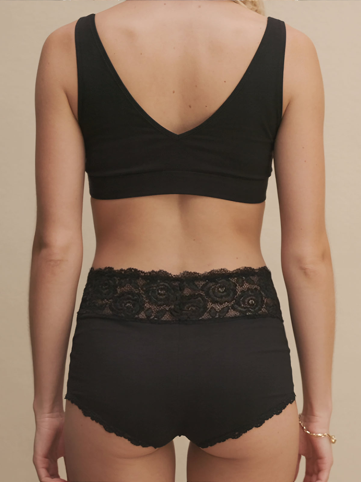 Classic Brief | Smukke blonder | 100% lækagesikker | Menstruationstrusser | Oendies