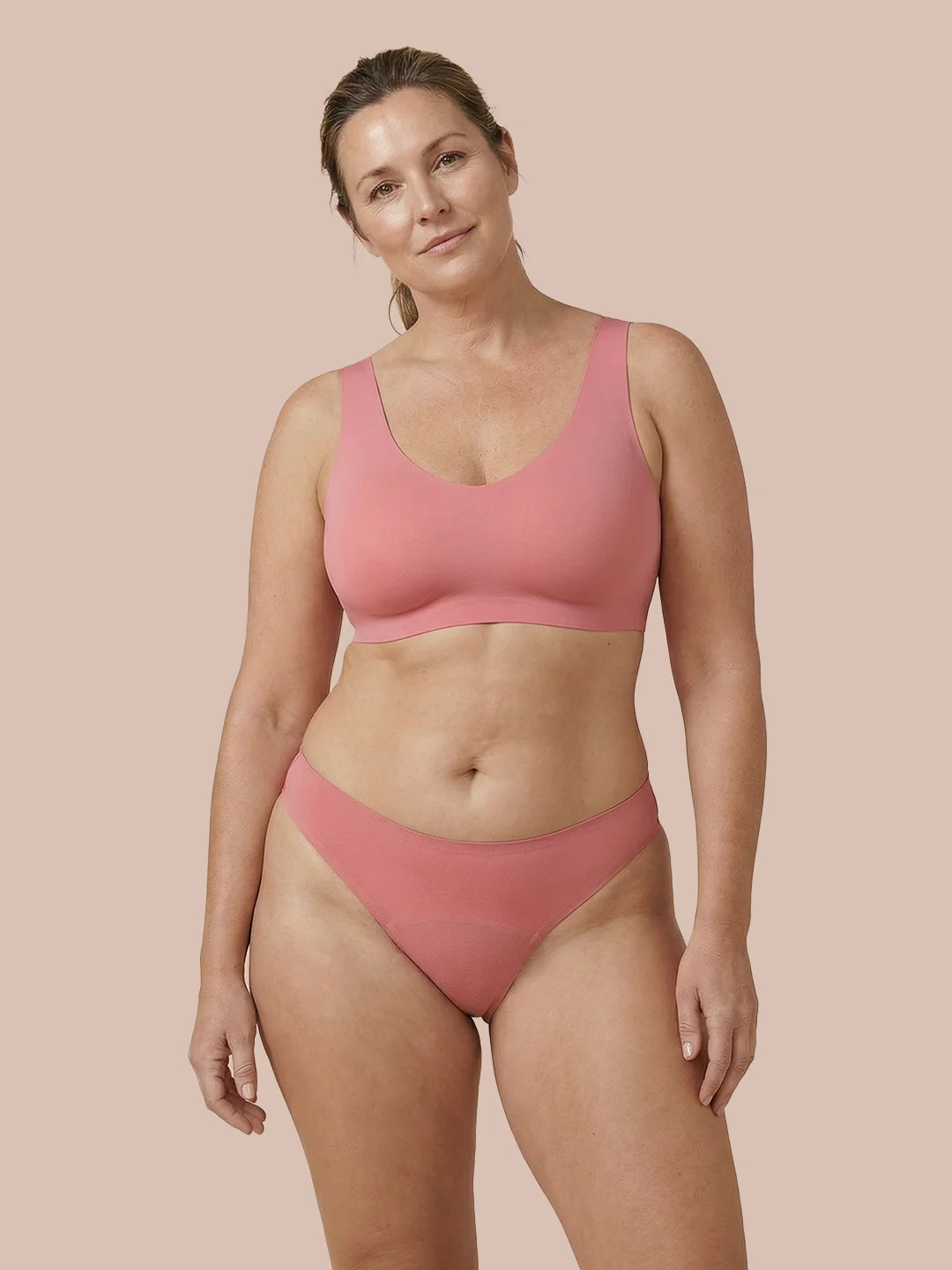 Naadloze Brazilian | Let urinlækage | Ultra blød & sømløs | 100% lækagesikker & Økologisk Bomuld | Lyserød