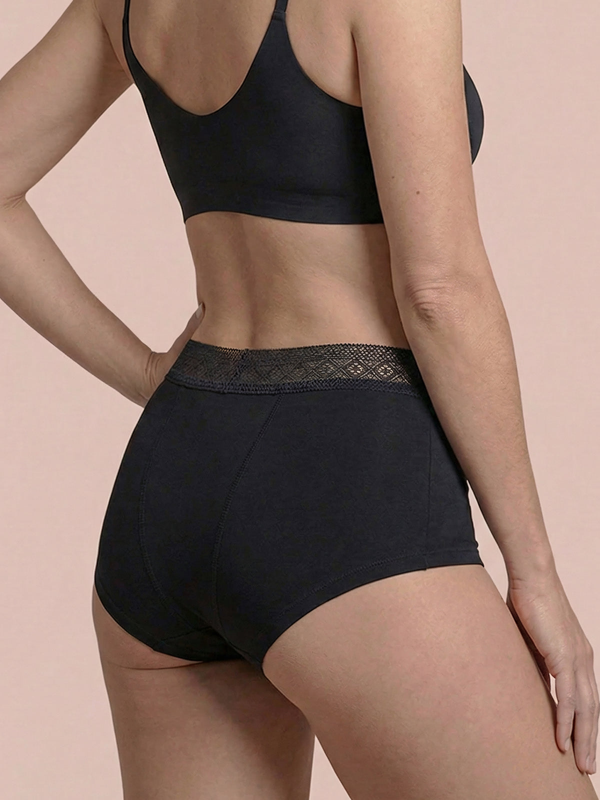Boyfriend Brief 2.0 | 100% lækagesikker, dag & nat | Sort